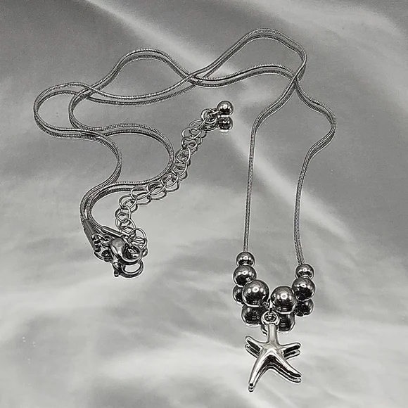 Silver Starfish Jewelry Set - Picture 8 of 12